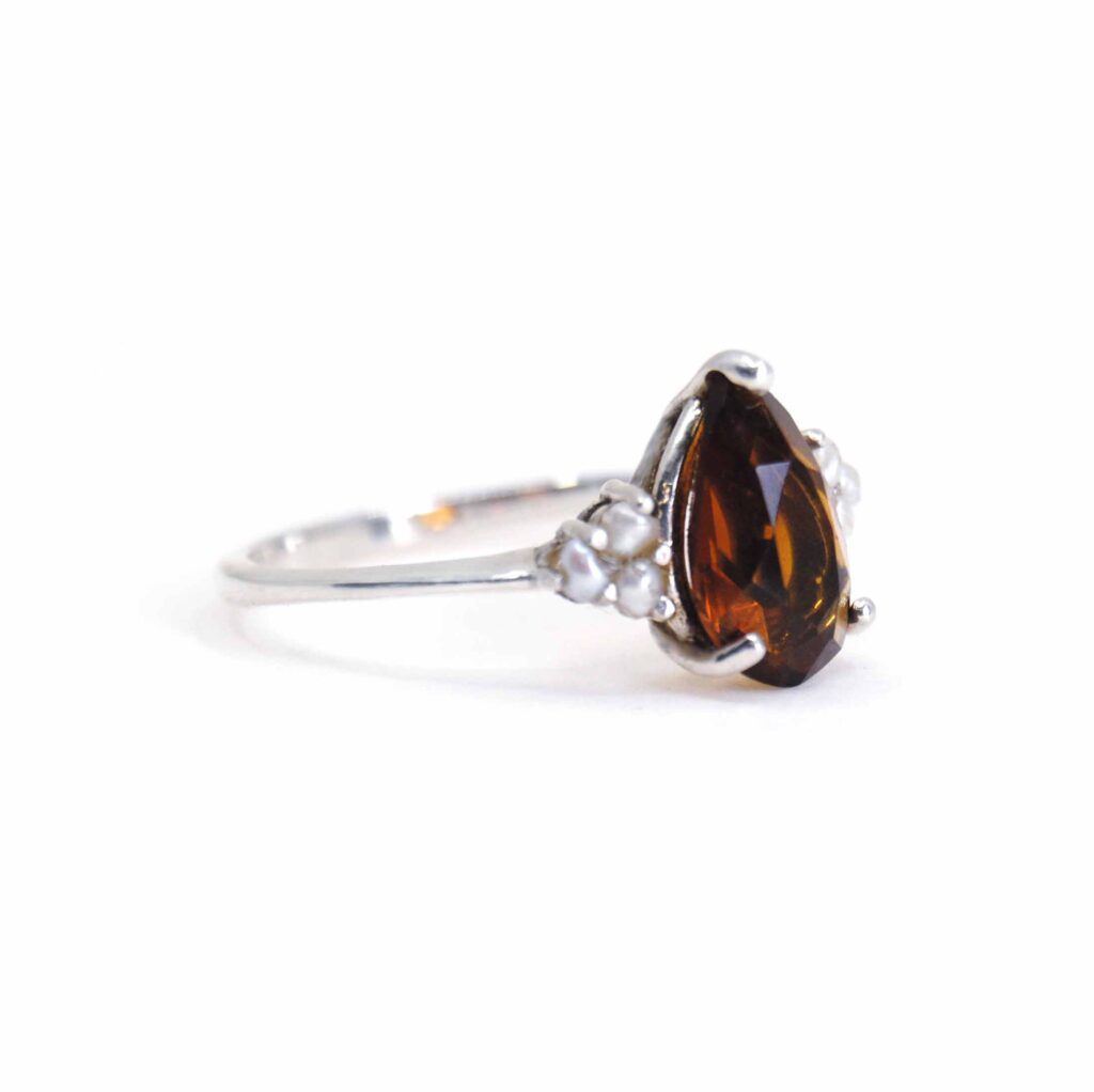 Zilveren ring met Citrien en Parels