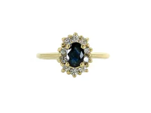 Geelgouden ring Diamant Saffier entourage ring Geelgouden ring Diamant Saffier entourage ring