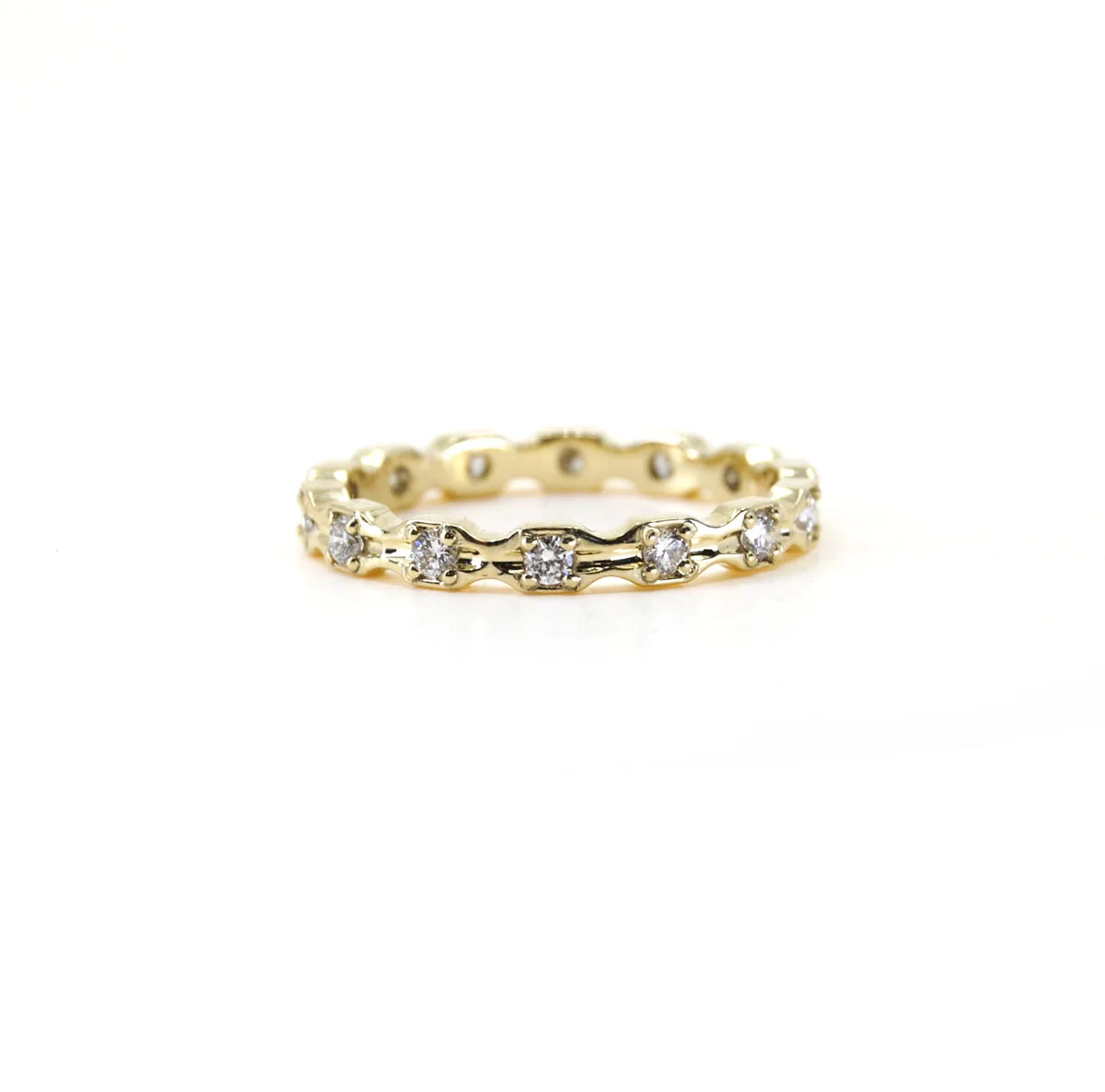 14K Gouden ring Vicotoria met Diamant
