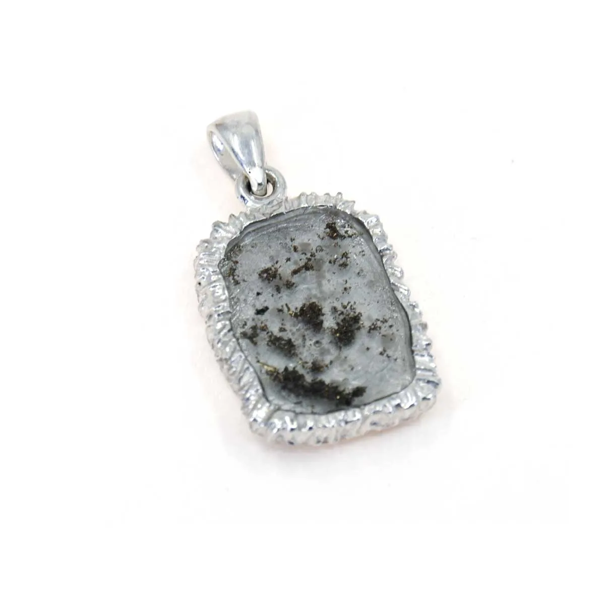 Zilveren hanger met as