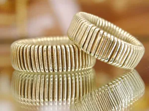 Geelgouden dames en heren trouwring Verona