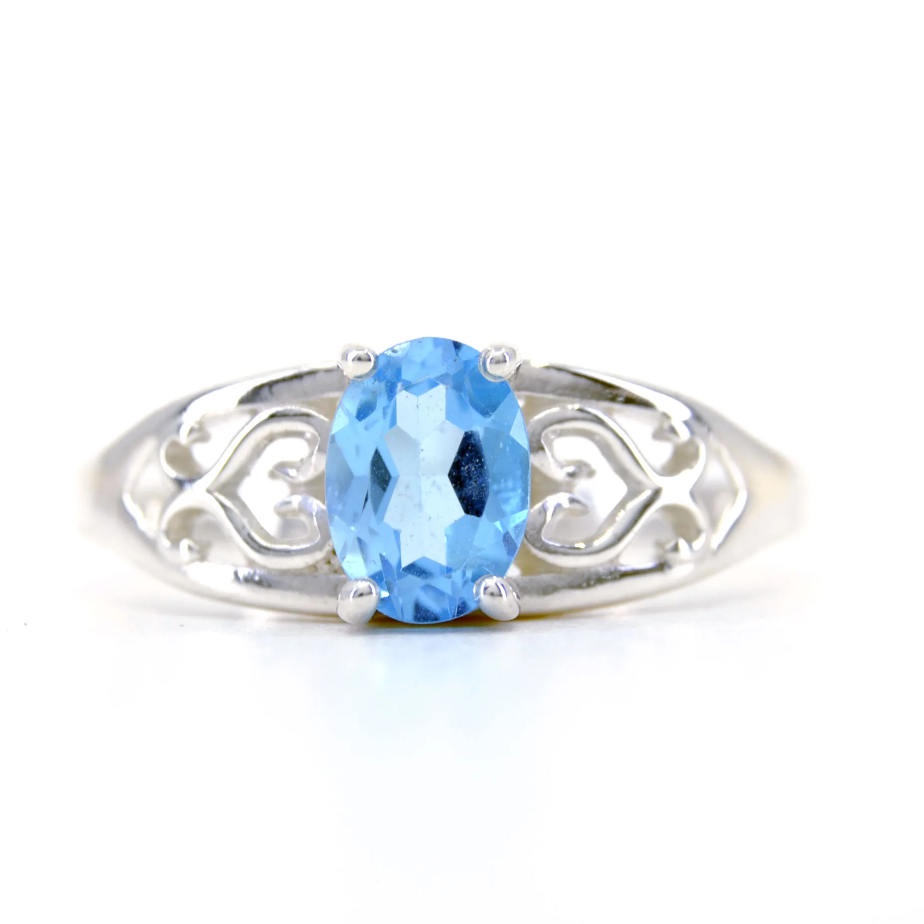 Zilveren Ring Leiden met Blauwe Topaas